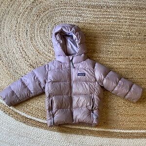 Patagonia Hooded Puffer Jacket in Dusty Mauve, size 3T